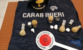 Avola. Nascondevano la coca nei pennelli da barba, arrestati dai carabinieri