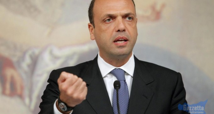 Il ministro Alfano destina 2 milioni e mezzo di euro ad Augusta e Siracusa per l’emergenza sbarchi