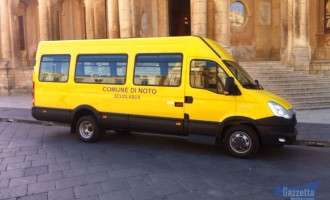 Noto, il comune acquista un nuovo scuolabus per gli studenti netini