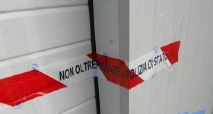 Noto, lotta all’abusivismo edilizio, la polizia e i vigili sequestrano due immobili, denunciati i proprietari