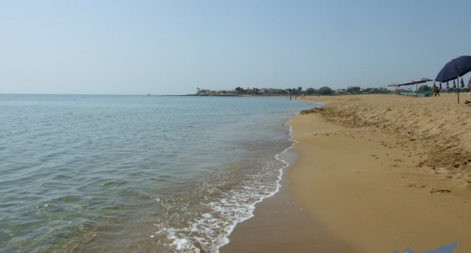 Avola. Domani si puliscono le spiagge con i bambini e gli operatori della Ef Servizi ecologici