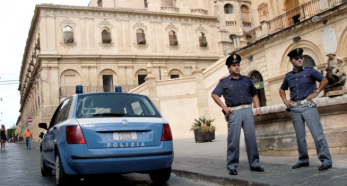 Noto. In stato di ebbrezza aggredisce i poliziotti, arrestato un 36enne netino