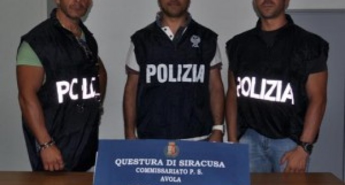 Avola, arrestati due giovani per detenzione ai fini dello spaccio di stupefacenti