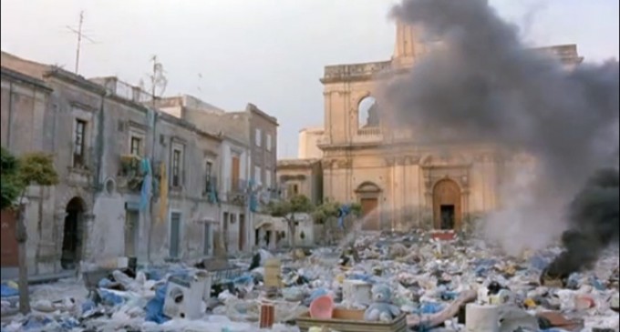 Noto. 25 anni fa veniva girato in città il film “Arriva la bufera” di Daniele Lucchetti